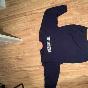 Nike athletic crewneck